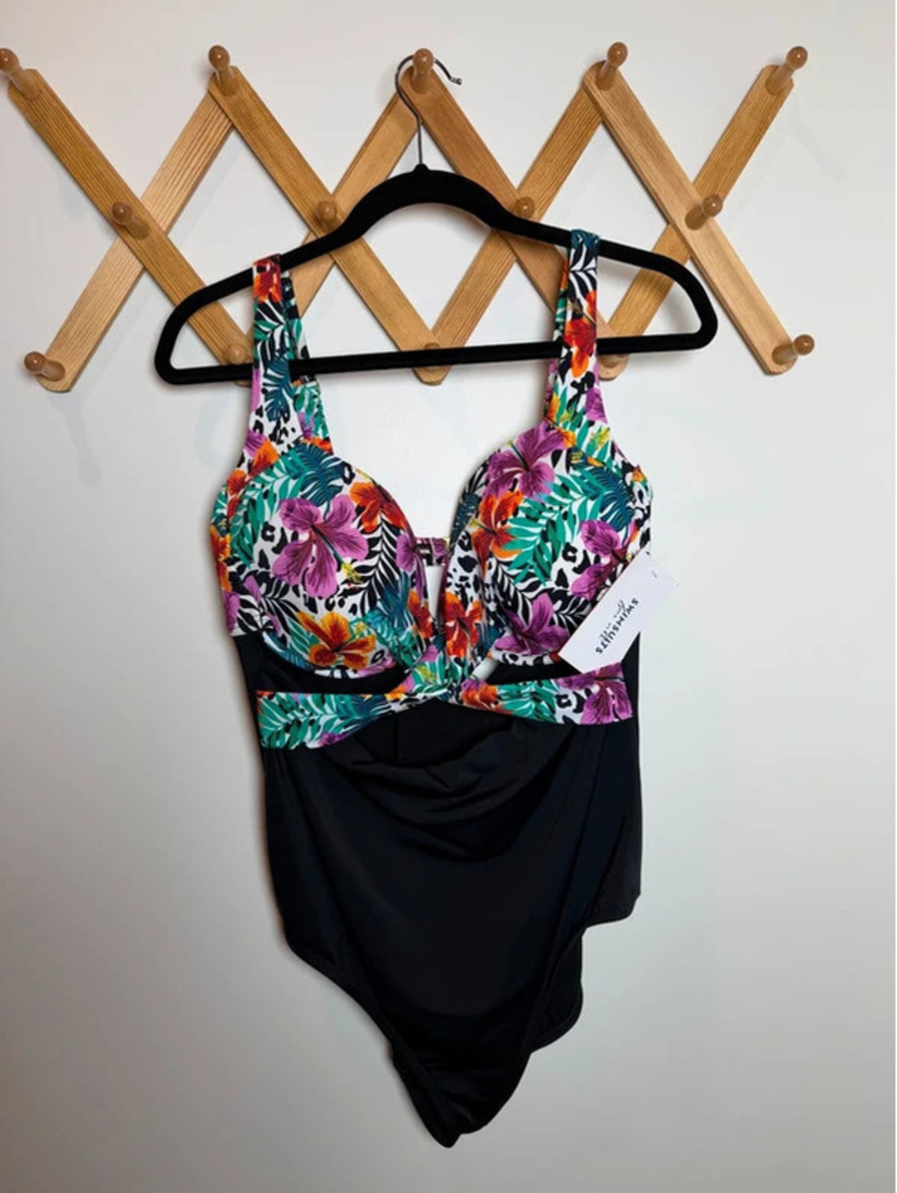 Swimsuits For All Floral One Piece Swimsuit Black Multicolor Size 16